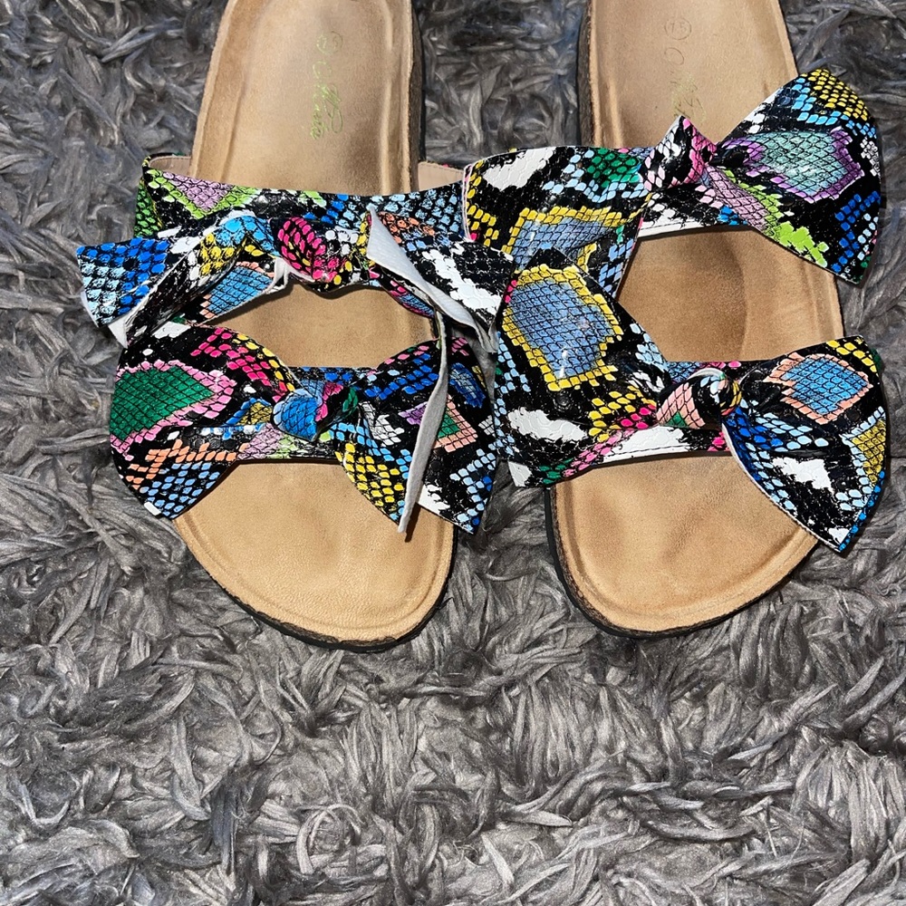 Sandal & Handbag Set - Picture 4 of 7